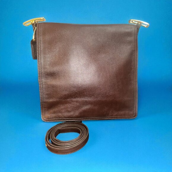 VTG Coach Legacy Monterey Flap 9829 Mahogany Leather Brass Bag Costa Rica Y2K - Picture 3 of 10